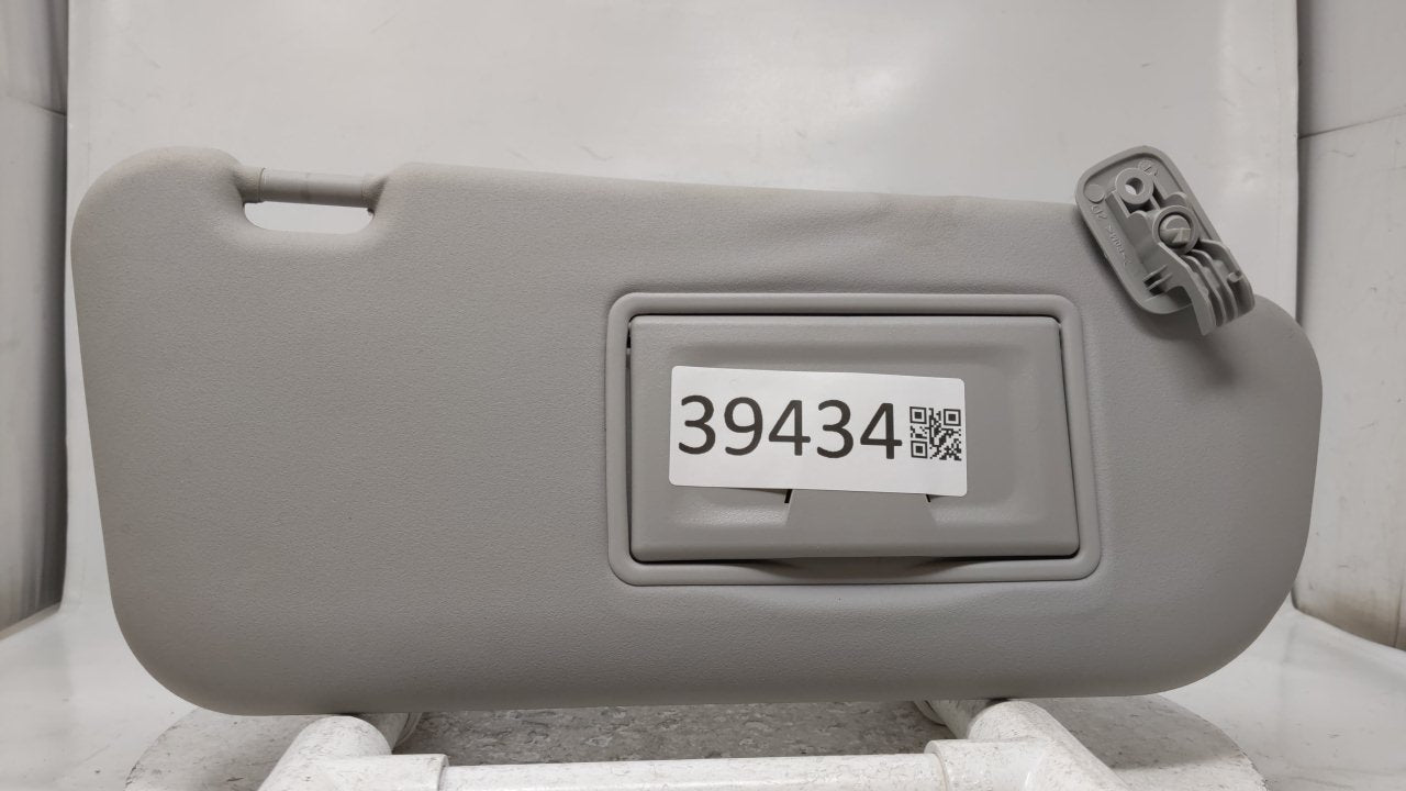 2004 Mazda 3 Sun Visor Shade Replacement Passenger Right Mirror Fits OEM Used Auto Parts - Oemusedautoparts1.com