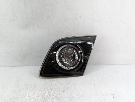 2004-2006 Mazda 3 Tail Light Assembly Passenger Right OEM P/N:P2913 Fits Fits 2004 2005 2006 OEM Used Auto Parts - Oemusedau