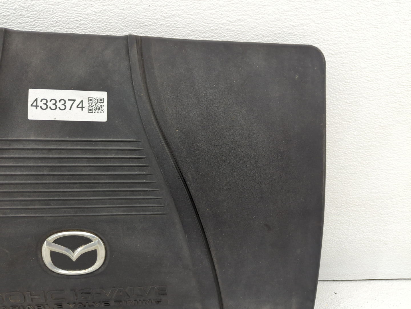 2004 Mazda 3 Engine Cover - Oemusedautoparts1.com