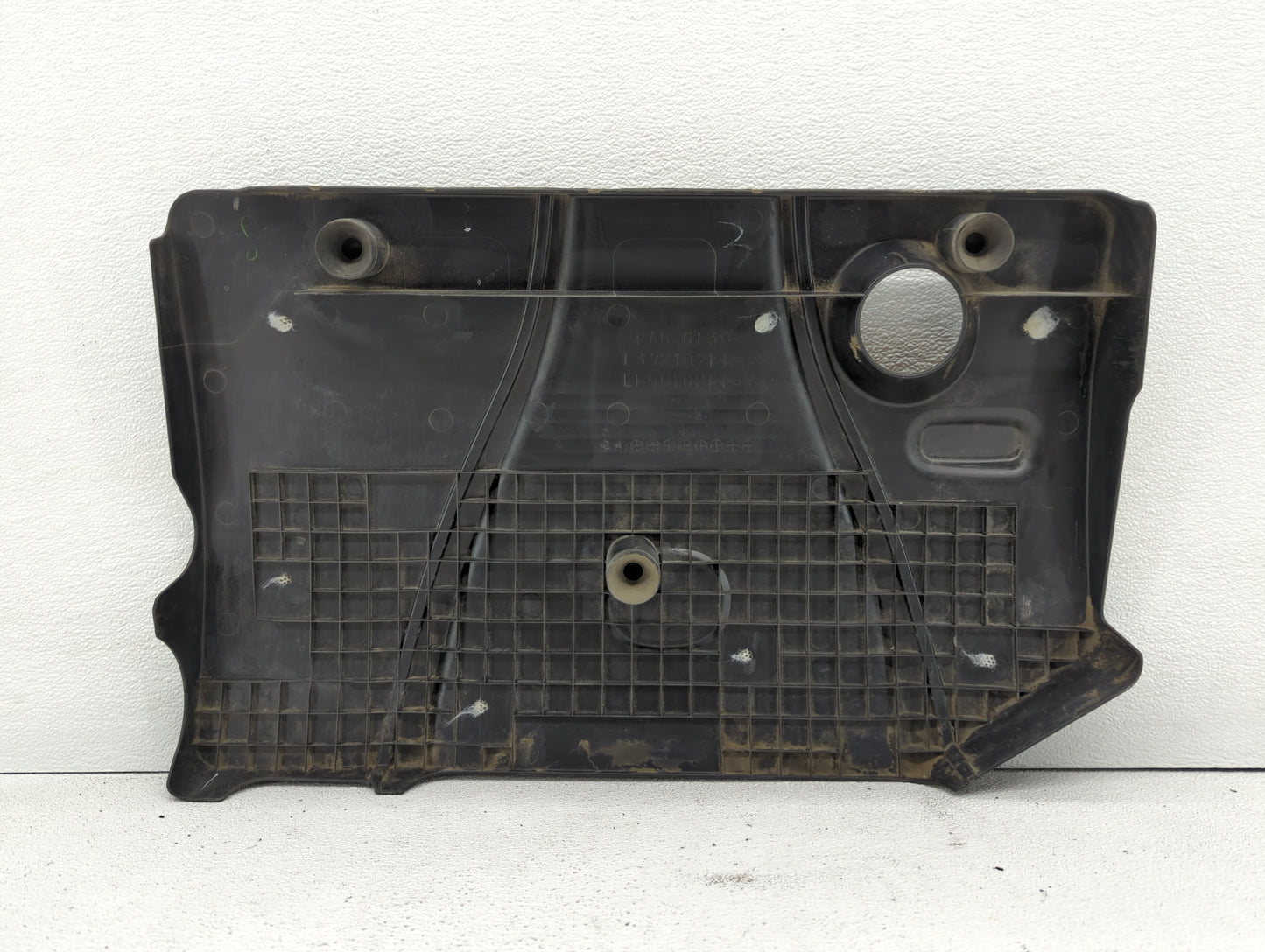 2004 Mazda 3 Engine Cover - Oemusedautoparts1.com