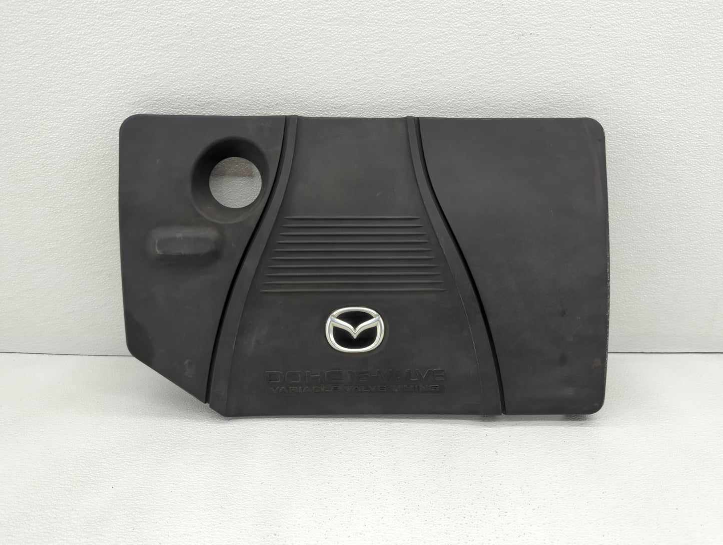 2004 Mazda 3 Engine Cover - Oemusedautoparts1.com