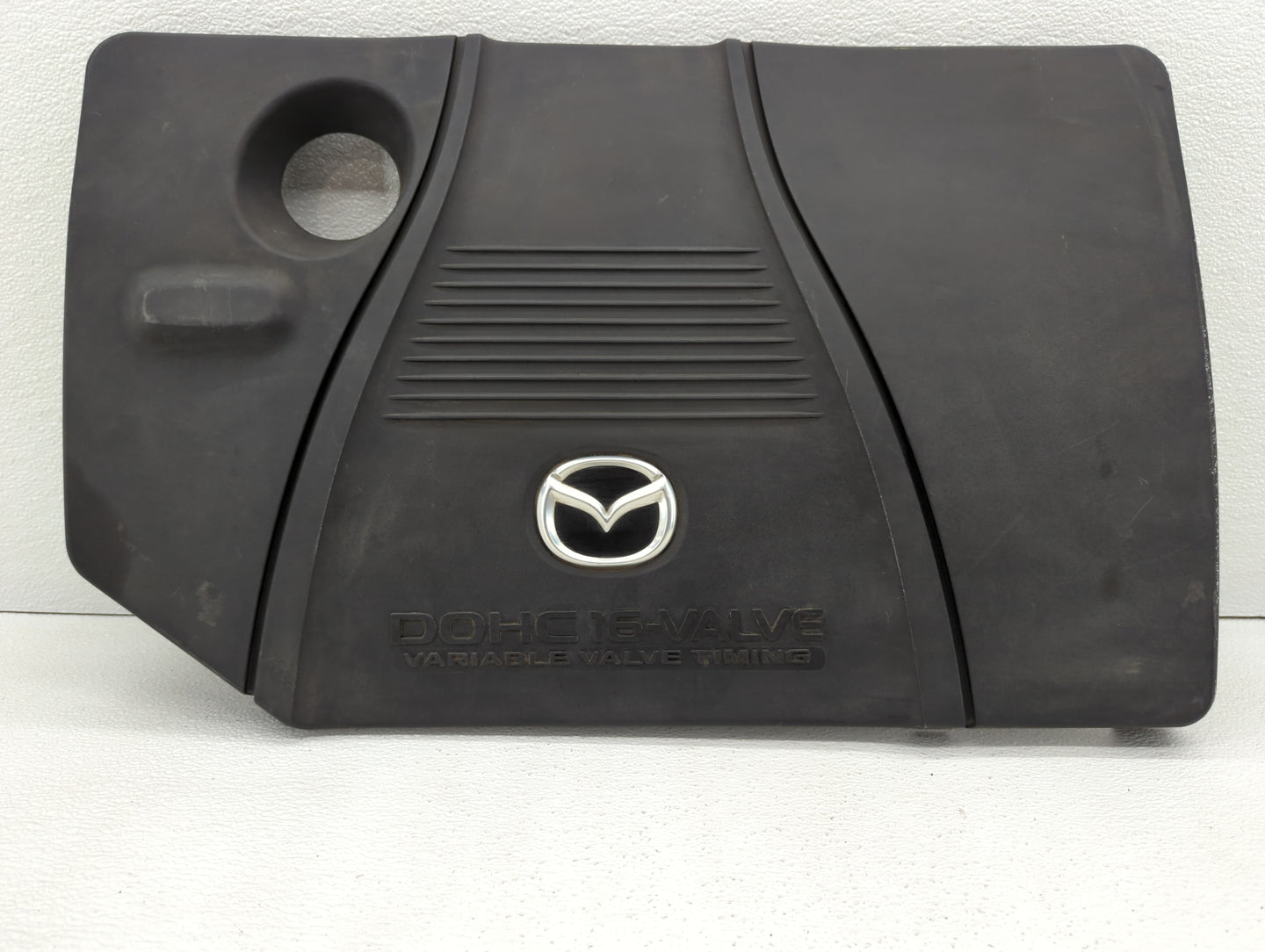 2004 Mazda 3 Engine Cover - Oemusedautoparts1.com
