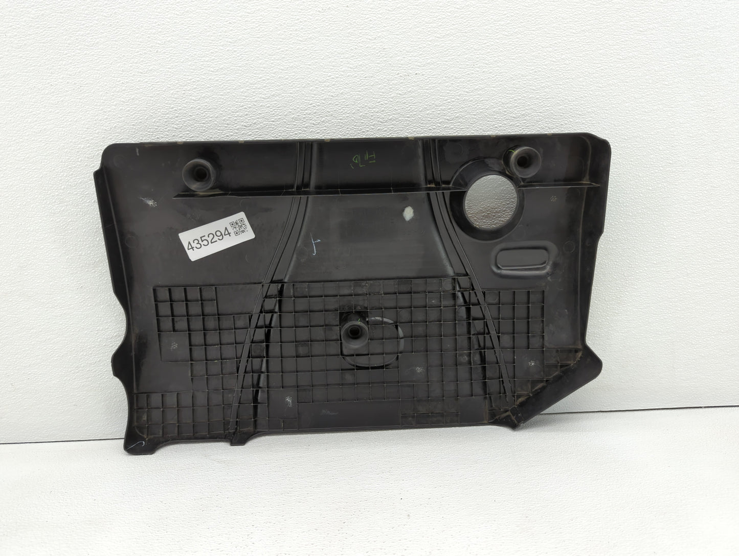 2004 Mazda 3 Engine Cover - Oemusedautoparts1.com