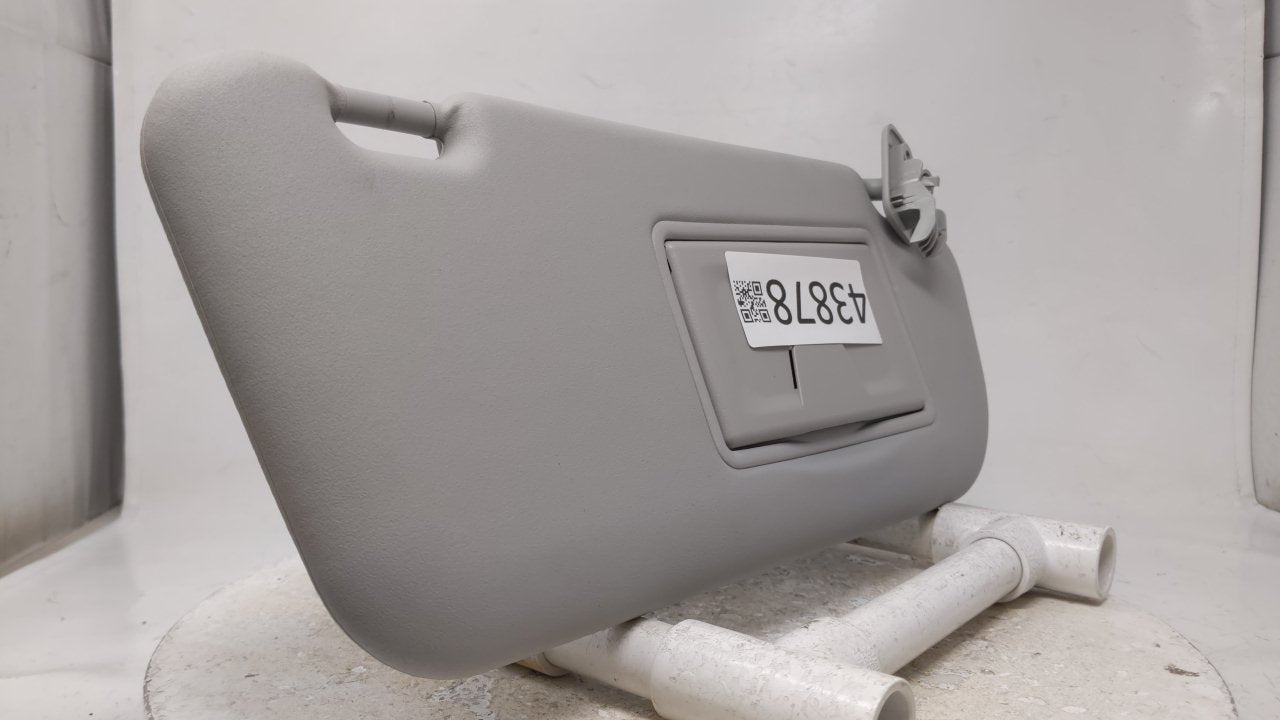 2004 Mazda 3 Sun Visor Shade Replacement Passenger Right Mirror Fits OEM Used Auto Parts - Oemusedautoparts1.com