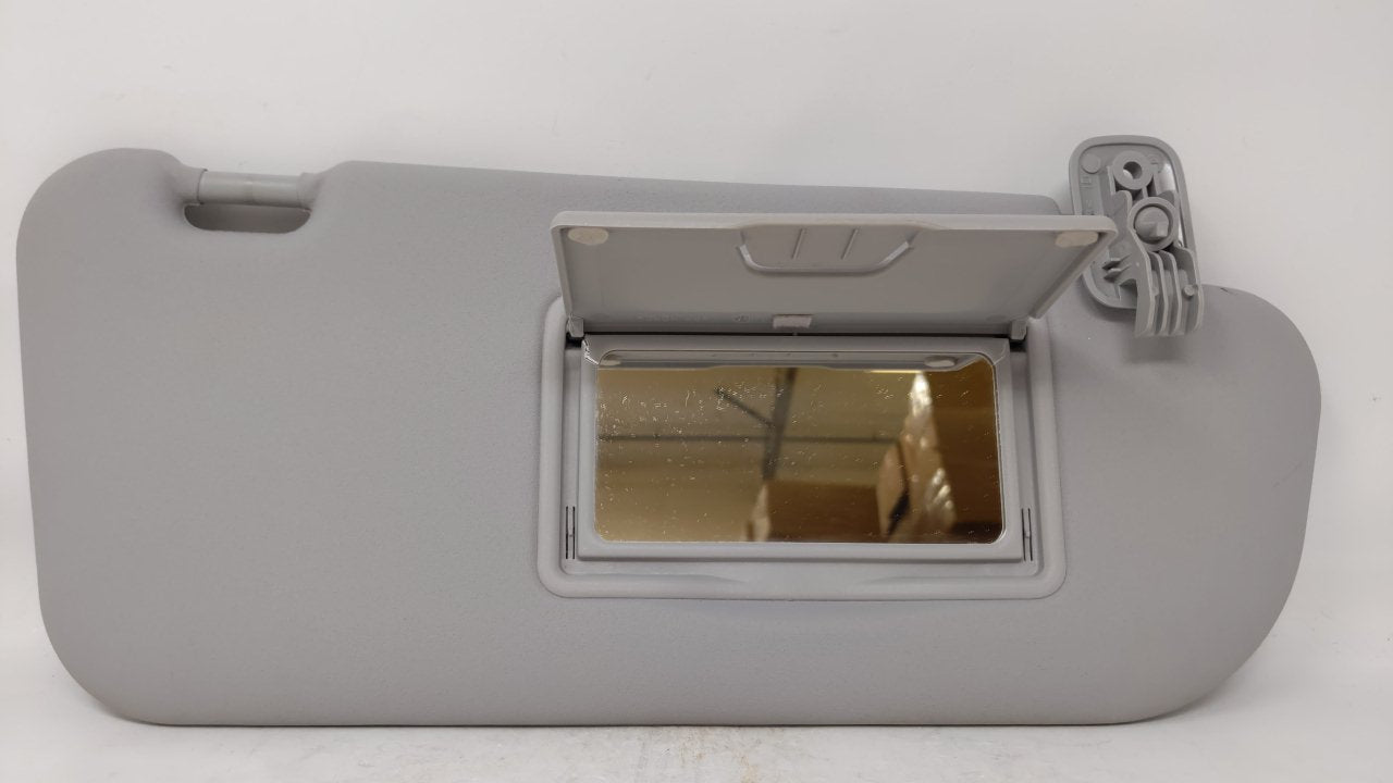 2004 Mazda 3 Sun Visor Shade Replacement Passenger Right Mirror Fits OEM Used Auto Parts - Oemusedautoparts1.com
