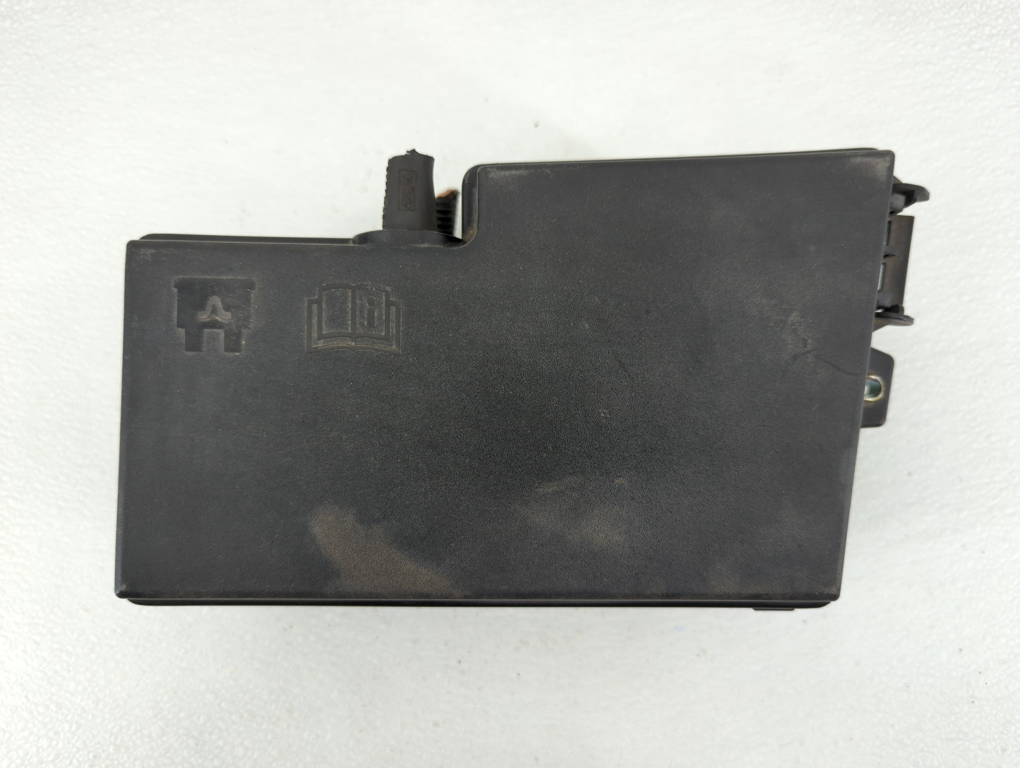 2004-2009 Mazda 3 Fusebox Fuse Box Panel Relay Module P/N:BP4K-66765 Fits Fits 2004 2005 2006 2007 2008 2009 OEM Used Auto P