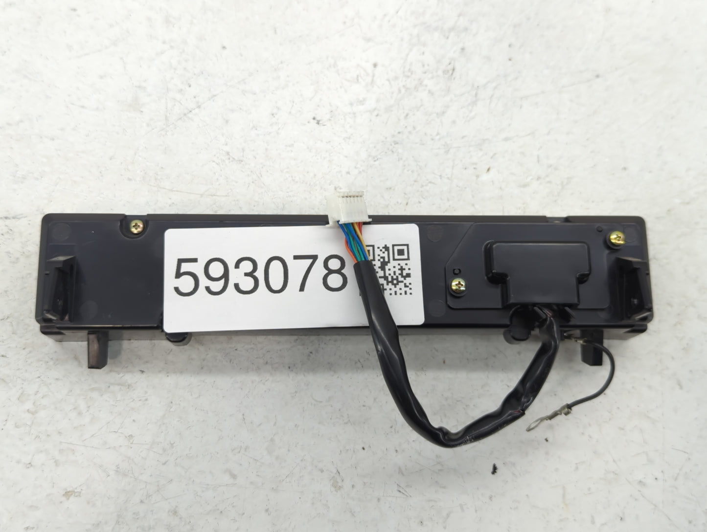 2004-2005 Mazda 3 Am Fm Cd Player Radio Receiver - Oemusedautoparts1.com