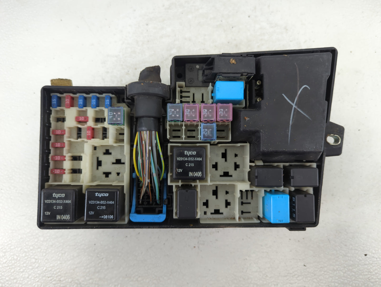 2004-2009 Mazda 3 Fusebox Fuse Box Panel Relay Module P/N:BP4K-66765 51881809 Fits Fits 2004 2005 2006 2007 2008 2009 OEM Us