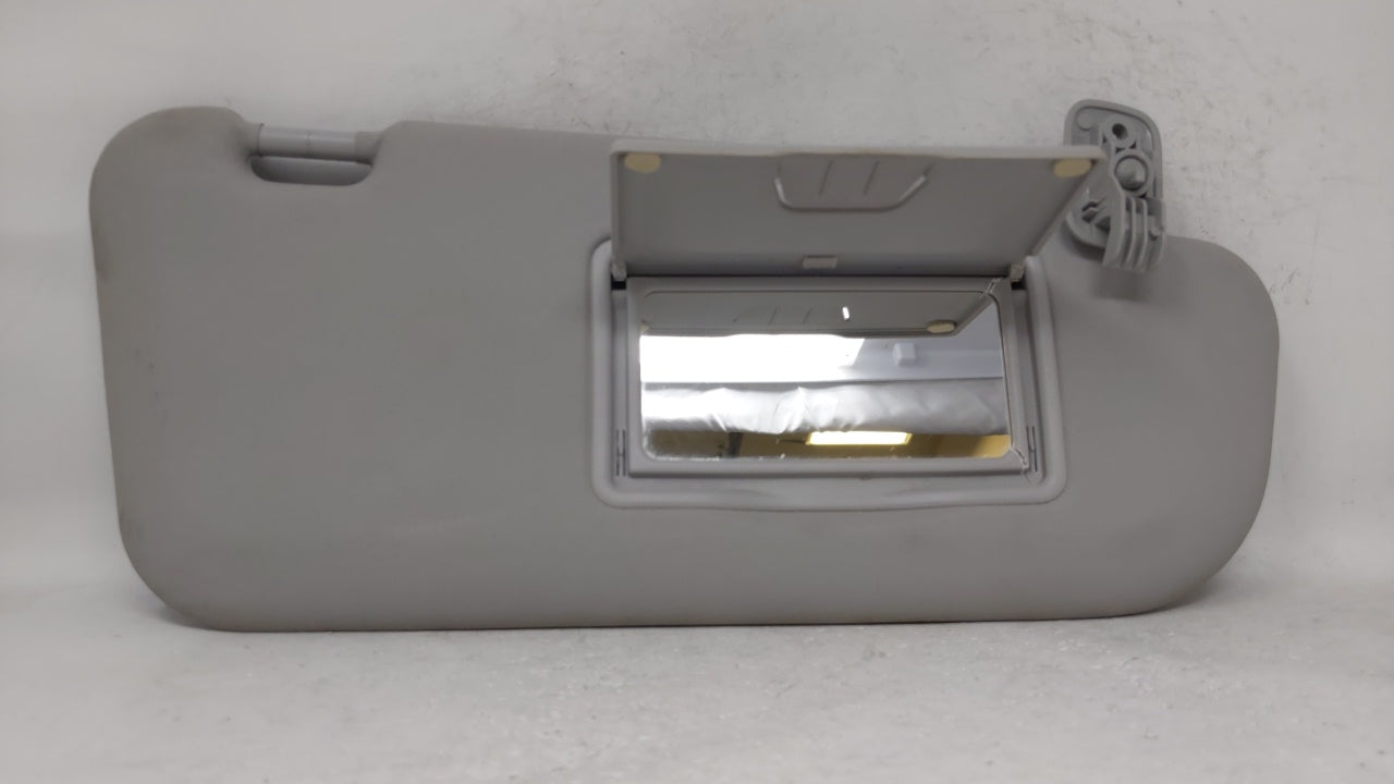 2004 Mazda 3 Sun Visor Shade Replacement Passenger Right Mirror Fits OEM Used Auto Parts - Oemusedautoparts1.com