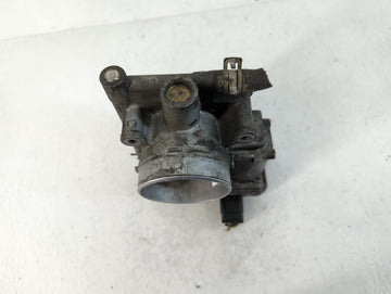 2004-2005 Mazda 3 Throttle Body P/N:E0T73171 3M4G-AE Fits Fits 2003 2004 2005 2006 2007 OEM Used Auto Parts