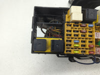 2004 Mazda B4000 Fusebox Fuse Box Panel Relay Module Fits OEM Used Auto Parts - Oemusedautoparts1.com