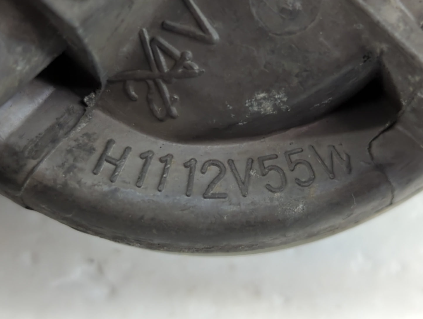 2004-2006 Mazda Mpv Driver Left Oem Fog Light Lamp - Oemusedautoparts1.com
