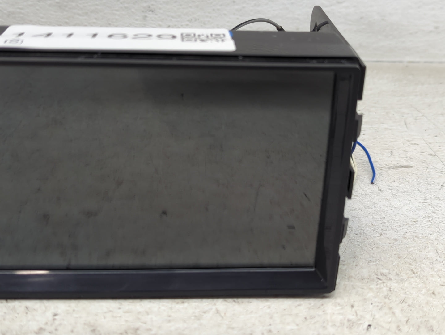 2004 Mazda Tribute Radio AM FM Cd Player Receiver Replacement Fits OEM Used Auto Parts - Oemusedautoparts1.com