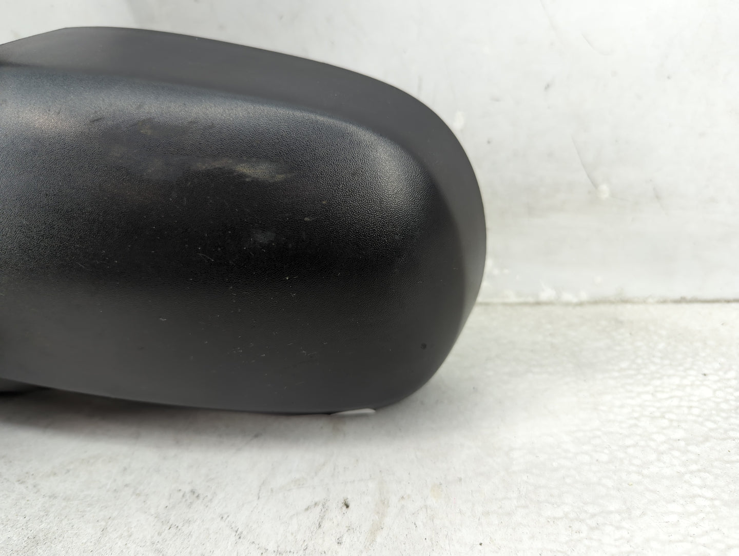 2003-2006 Mazda Tribute Driver Side View Mirror - Left Door Mirror OEM Used - Oemusedautoparts1.com