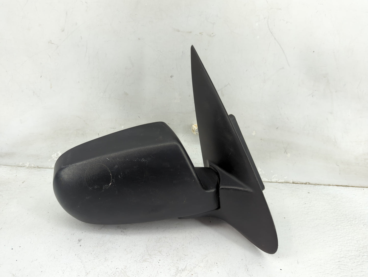 2001-2006 Mazda Tribute Passenger Side View Mirror - Right Door Mirror OEM Used - Oemusedautoparts1.com