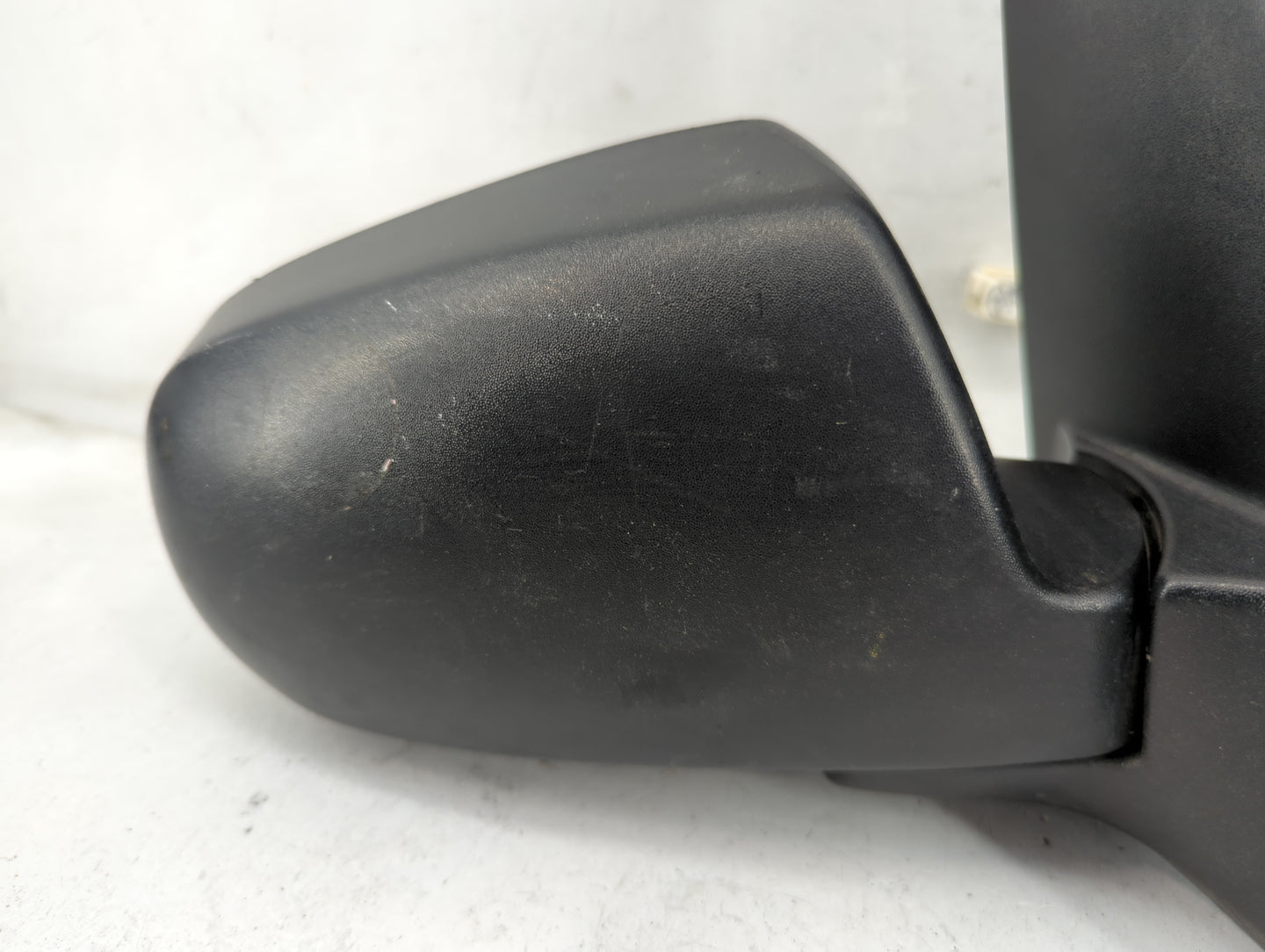 2001-2006 Mazda Tribute Passenger Side View Mirror - Right Door Mirror OEM Used - Oemusedautoparts1.com