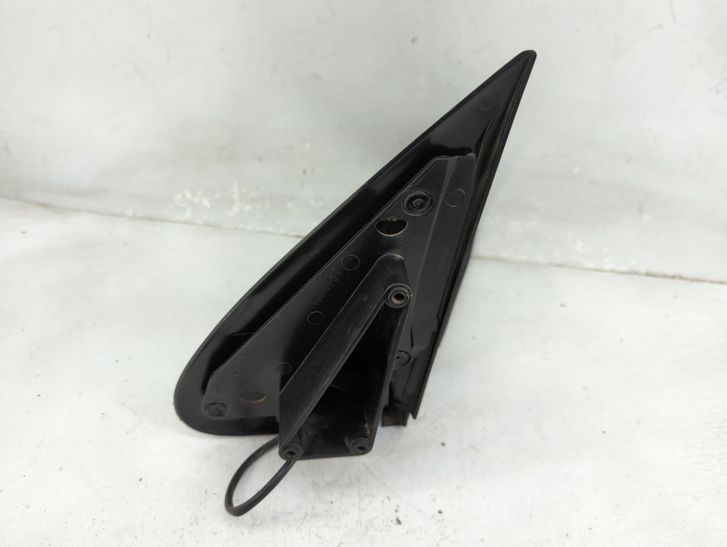 2001-2006 Mazda Tribute Passenger Side View Mirror - Right Door Mirror OEM Used - Oemusedautoparts1.com