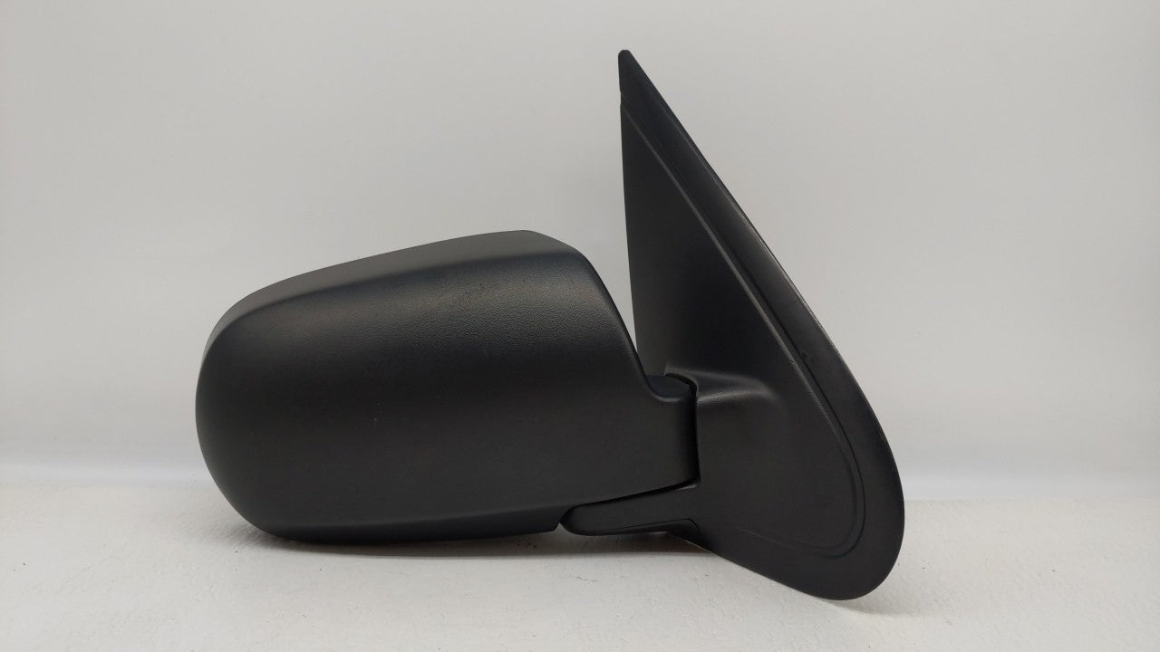 2001-2005 Mazda Tribute Passenger Right Side View Manual Door Mirror - Oemusedautoparts1.com