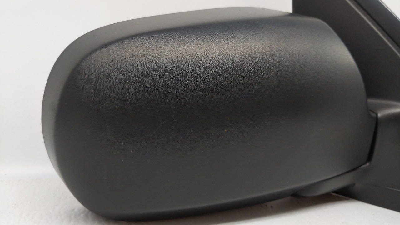 2001-2005 Mazda Tribute Passenger Right Side View Manual Door Mirror - Oemusedautoparts1.com