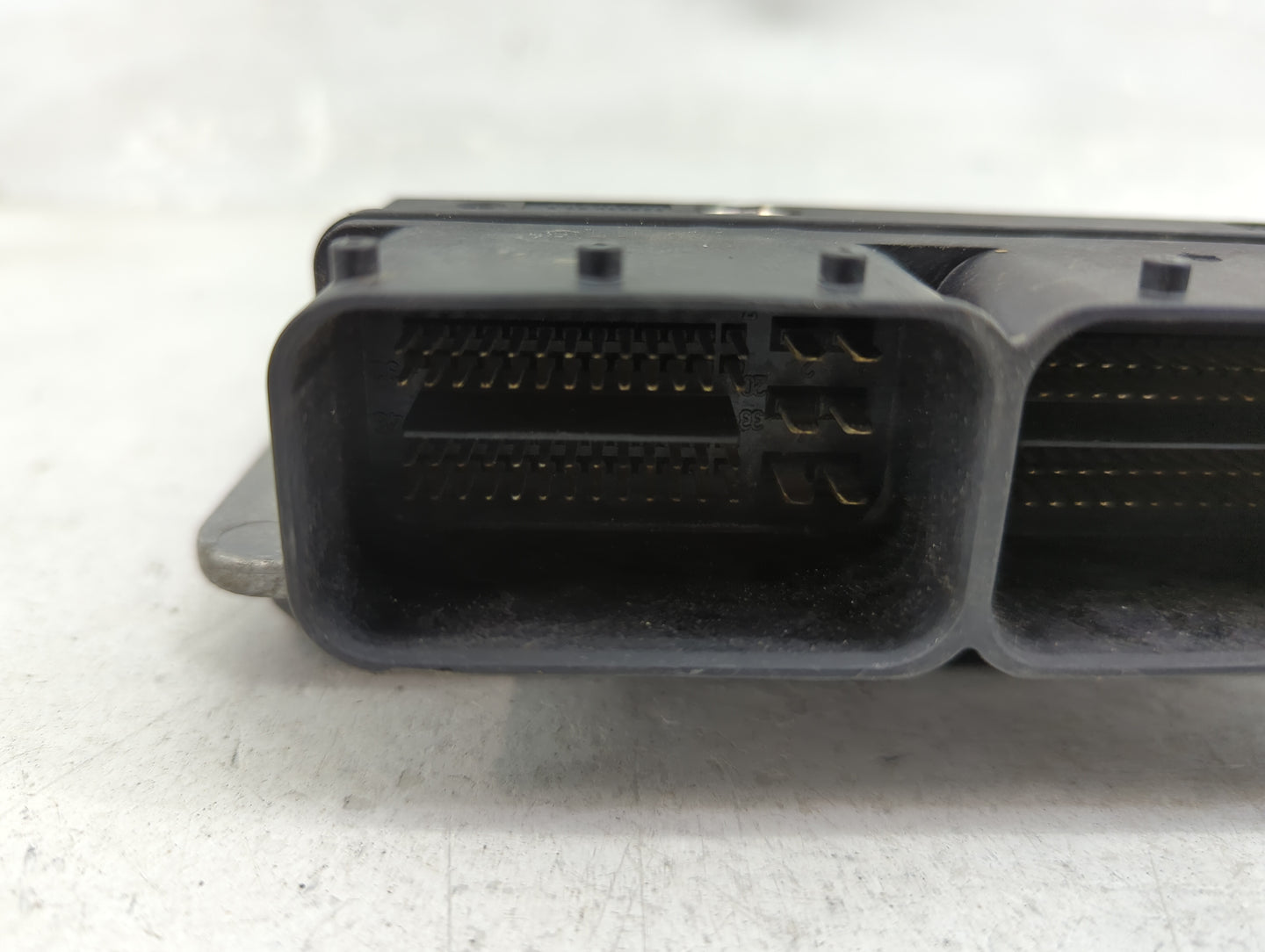 2004 Mercedes-Benz C-Class PCM Engine Control Computer ECU ECM PCU OEM P/N:A2711538779 A0014466902 Fits Fits 2002 2003 2005 