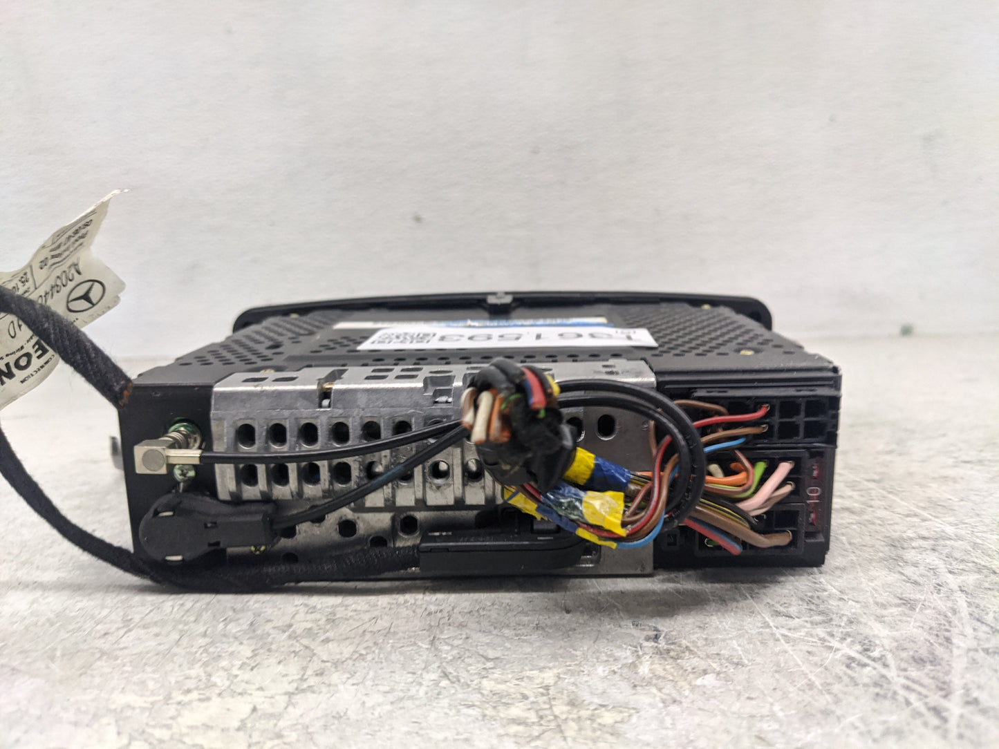2002-2004 Mercedes-Benz C230 Radio AM FM Cd Player Receiver Replacement P/N:A 203 820 25 86 Fits Fits 2001 2002 2003 2004 20