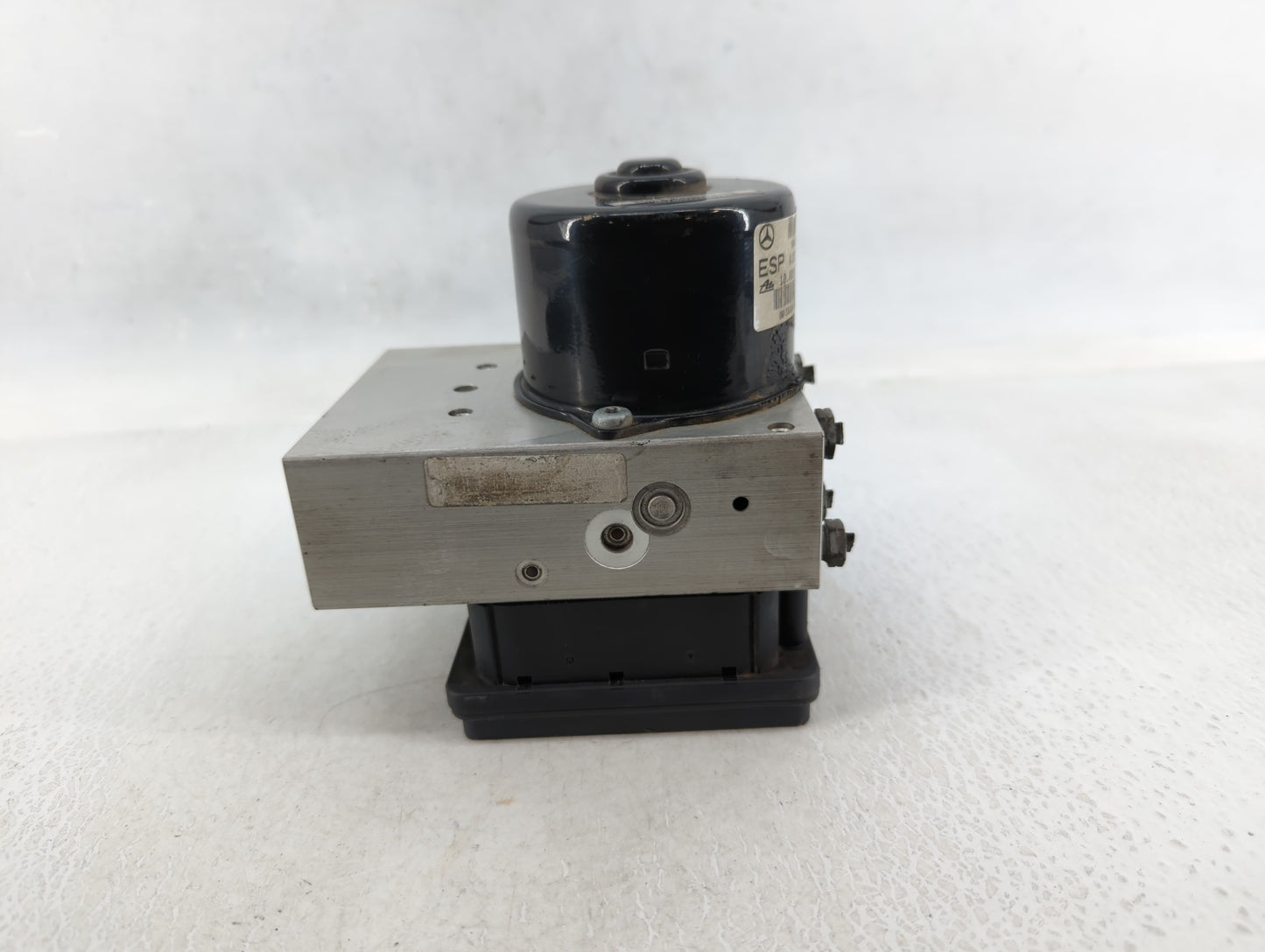 2003-2005 Mercedes-Benz C230 ABS Pump Control Module Replacement P/N:A 005 431 07 12 Q01 A 203 431 08 12 Fits Fits 2003 2004