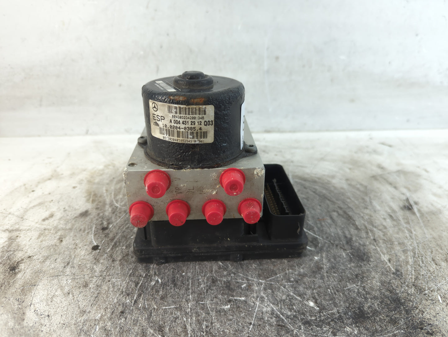 2004-2005 Mercedes-Benz C230 ABS Pump Control Module Replacement P/N:A 004 431 29 12 Q03 Fits Fits 2003 2004 2005 OEM Used A