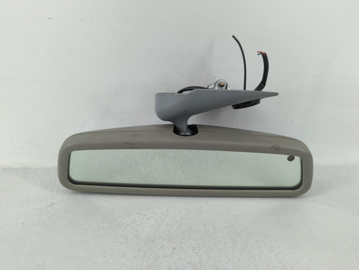 2004 Mercedes-Benz C240 Interior Rear View Mirror Replacement OEM P/N:E1010485 Fits OEM Used Auto Parts - Oemusedautoparts1.