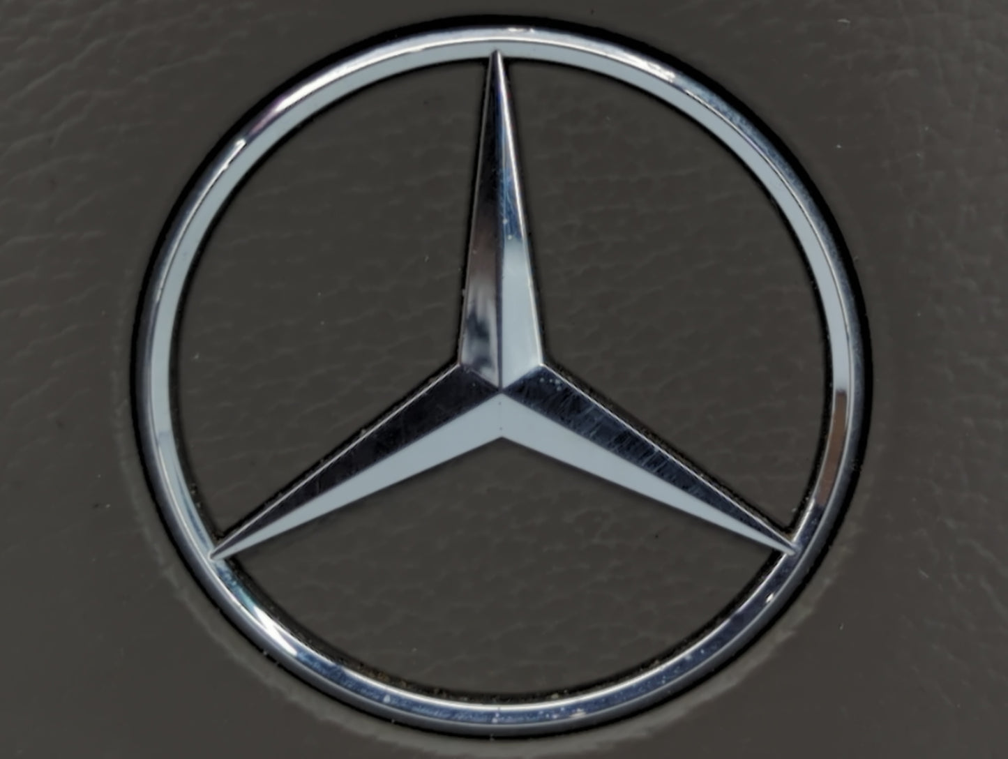 2004 Mercedes-Benz C300 Air Bag Driver Left Steering Wheel Mounted Fits Fits 2002 2003 2005 2006 2007 2008 2009 OEM Used Aut