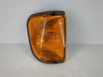 compare product Mercedes-benz E250 Passenger Right Oem Front Light Lamp