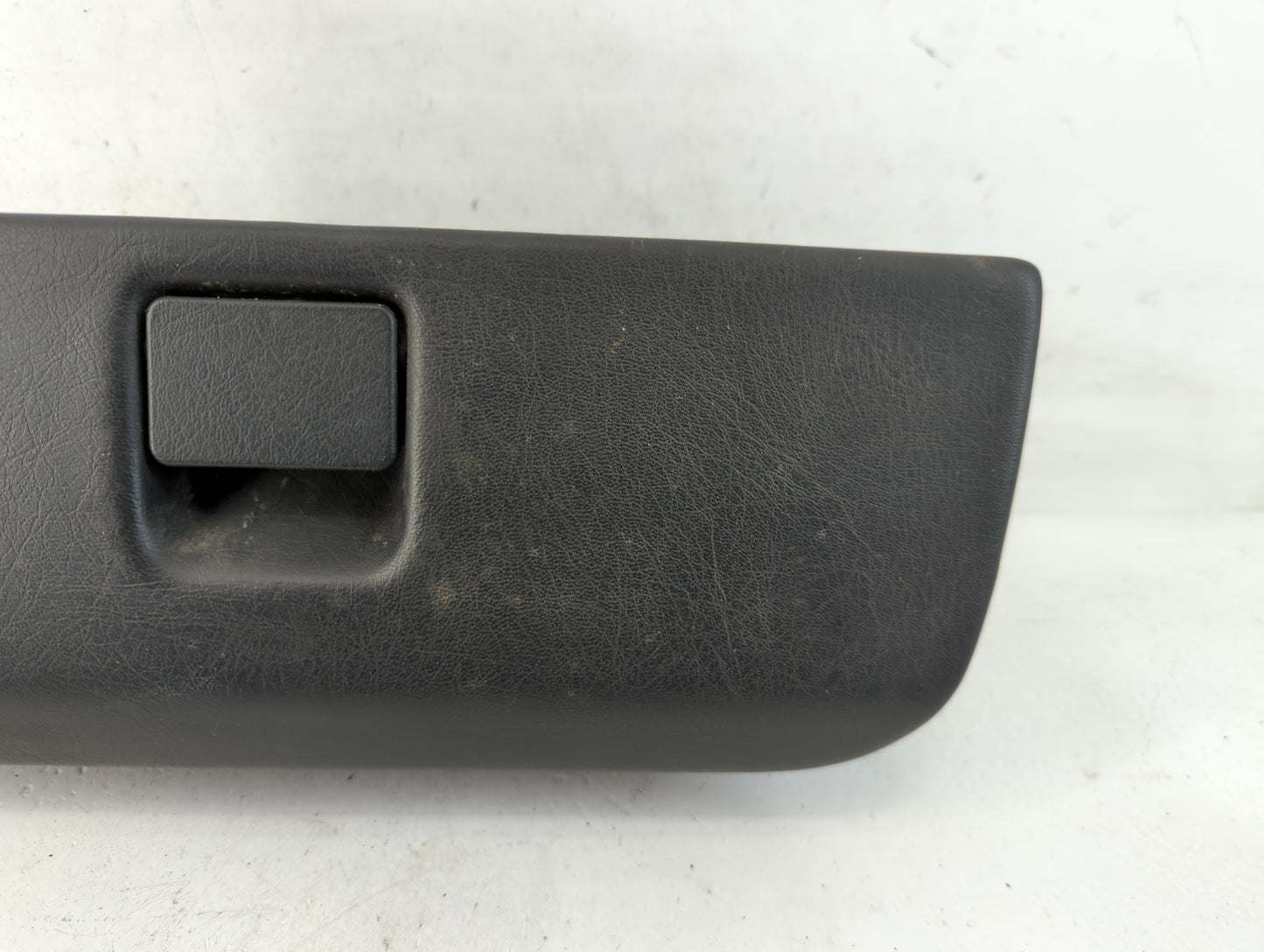 2004 Mercedes-benz Ml350 Passenger Glove Box Door Storage Compartment - Oemusedautoparts1.com