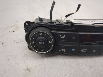 2004 Mercedes E-Class Climate Control Module Temperature AC/Heater Replacement P/N:2118300685 Q00123203 Fits Fits 2003 OEM Used Auto Parts