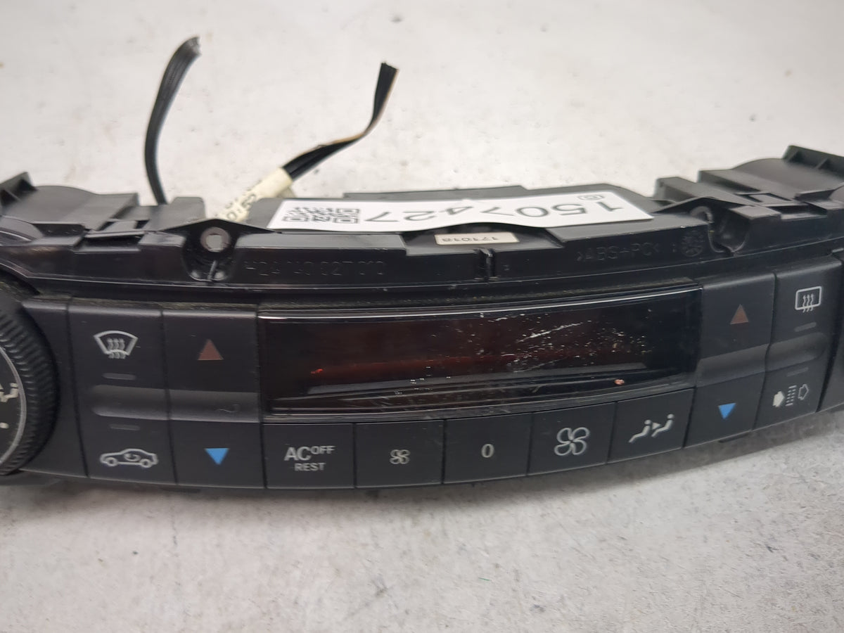 2004 Mercedes E-Class Climate Control Module Temperature AC/Heater Replacement P/N:2118300685 Q00123203 Fits Fits 2003 OEM U