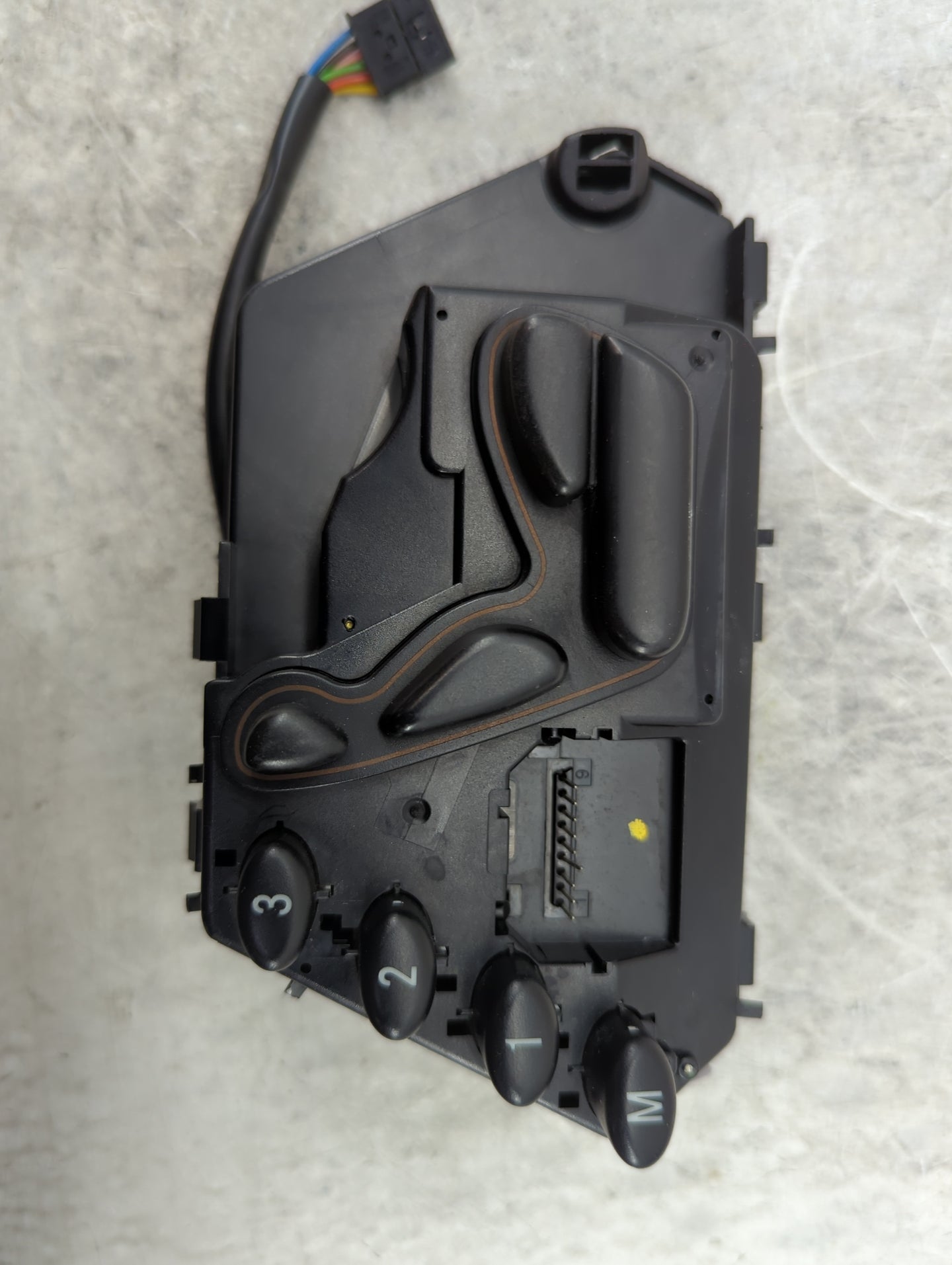 2004 Mercedes Sclass Seat Control Module 2208211579|03463003 - Oemusedautoparts1.com