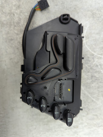 compare product 2004 Mercedes Sclass Seat Control Module 2208211579|03463003