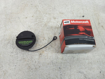 compare product 2004 Mercury Cougar