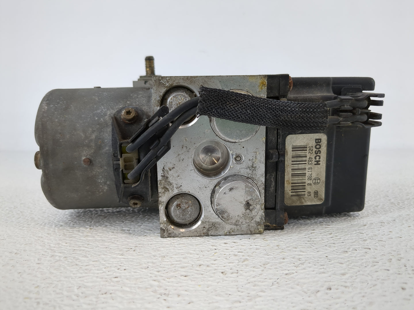 2003-2004 Mercury Grand Marquis ABS Pump Control Module Replacement P/N:3W13-2C353-A Fits Fits 2003 2004 OEM Used Auto Parts