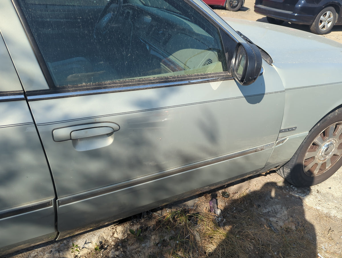 2003-2011 Mercury Grand Marquis Passenger Front Door Oem - Oemusedautoparts1.com