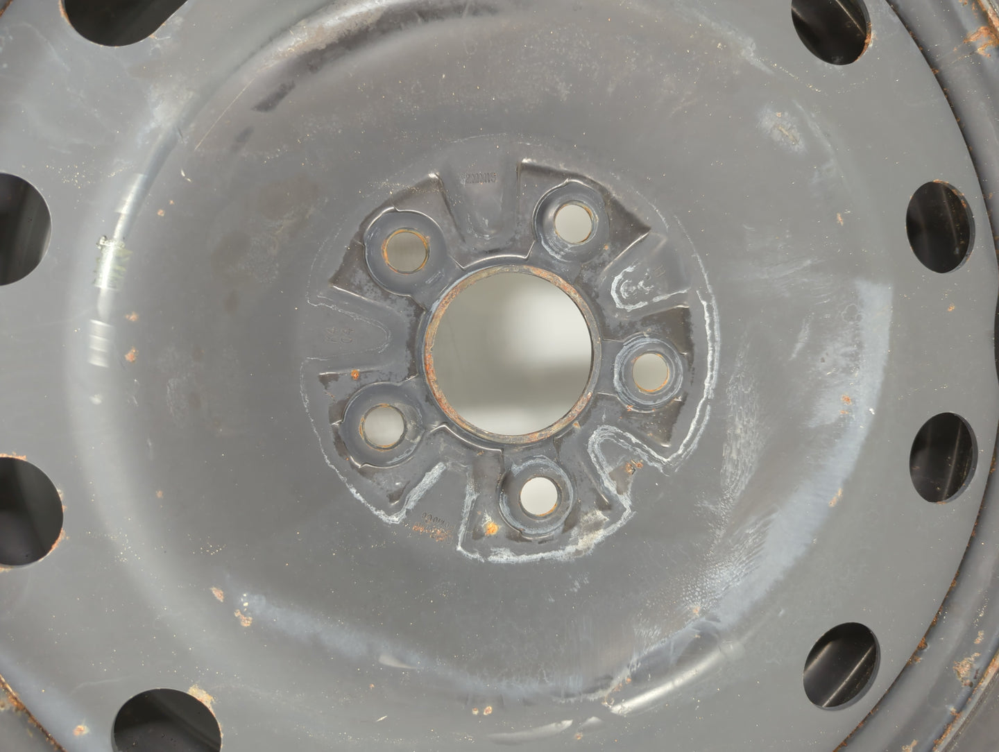 2004 Mercury Montego Spare Donut Tire Wheel Rim Oem - Oemusedautoparts1.com