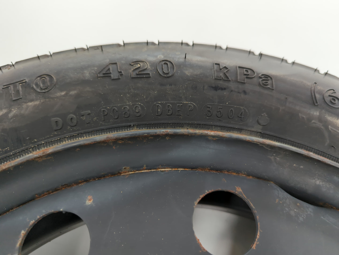 2004 Mercury Montego Spare Donut Tire Wheel Rim Oem - Oemusedautoparts1.com