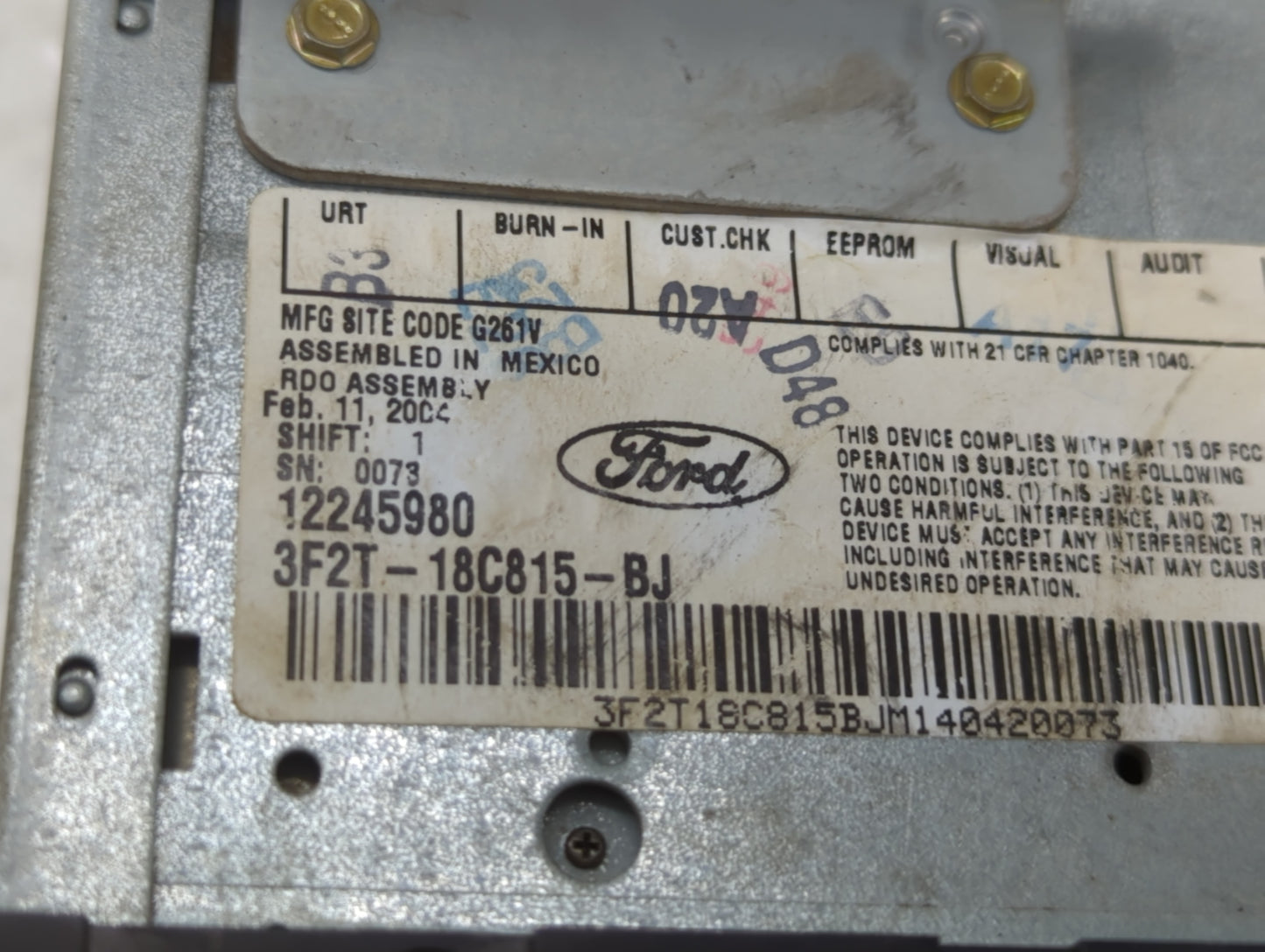 2004-2005 Mercury Monterey Radio AM FM Cd Player Receiver Replacement P/N:3F2T-18C815-BJ 3F2T-18C815-BG Fits Fits 2004 2005 