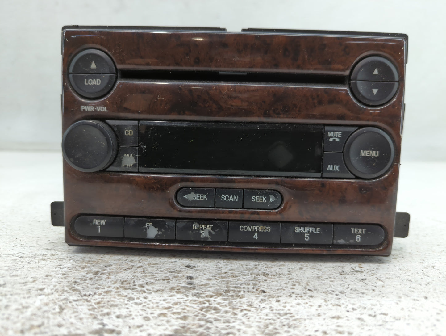 2004-2005 Mercury Monterey Am Fm Cd Player Radio Receiver - Oemusedautoparts1.com