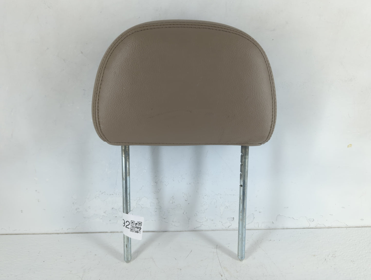 2004 Mercury Mountaineer Headrest Head Rest Front Driver Passenger Seat Fits OEM Used Auto Parts - Oemusedautoparts1.com