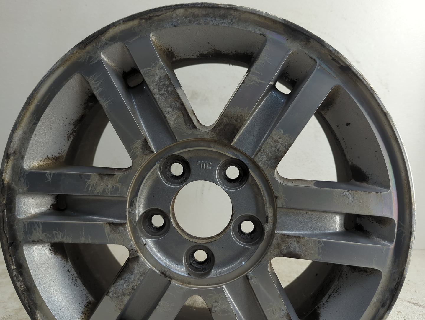 2002-2005 Mercury Mountaineer Oem Wheel Rim 1194432 - Oemusedautoparts1.com