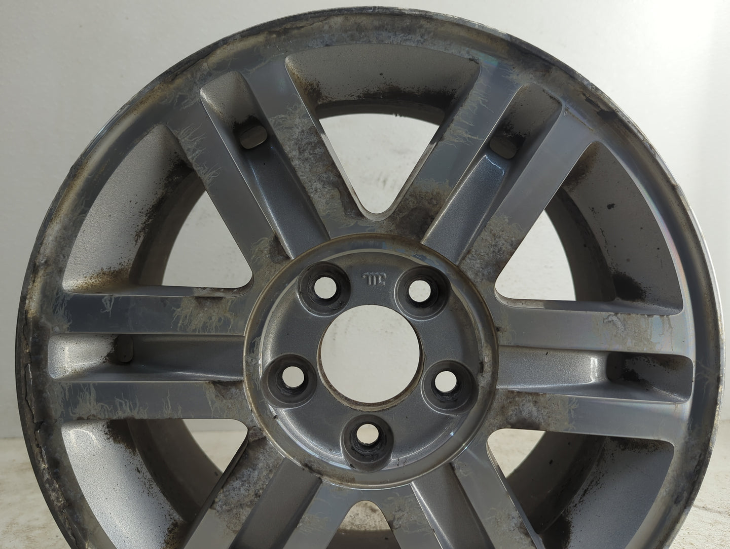 2002-2005 Mercury Mountaineer Oem Wheel Rim 1194432 - Oemusedautoparts1.com
