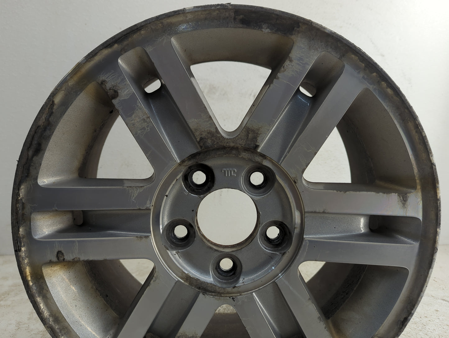 2002-2005 Mercury Mountaineer Oem Wheel Rim 1194433 - Oemusedautoparts1.com