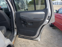2002-2005 Mercury Mountaineer Passenger Rear Door Oem 1196744 - Oemusedautoparts1.com