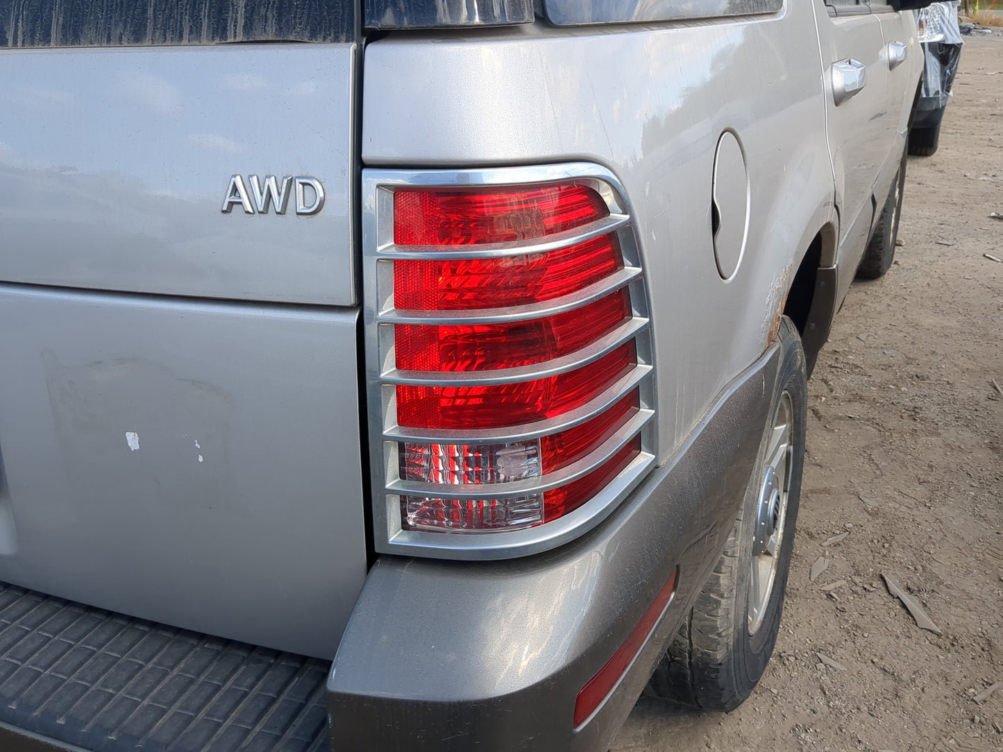 Tail Lights 2004 MERCURY MOUNTAINEER - Oemusedautoparts1.com