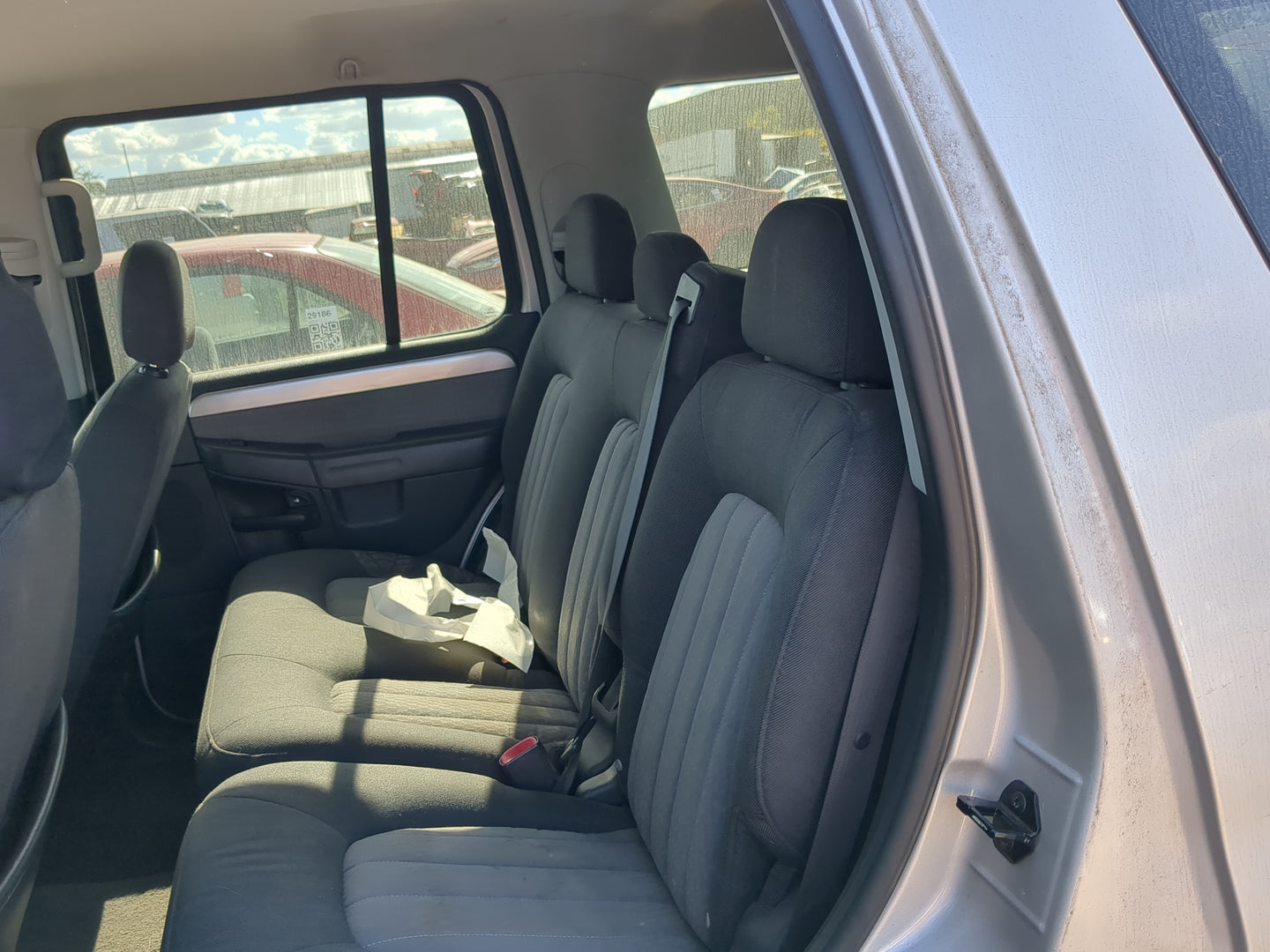 2004 Mercury Mountaineer Rear Seat Oem - Oemusedautoparts1.com