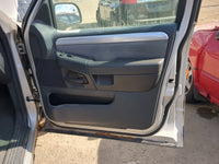 2004 Mercury Mountaineer Front Right Passenger Interior Door Panel Trim - Oemusedautoparts1.com